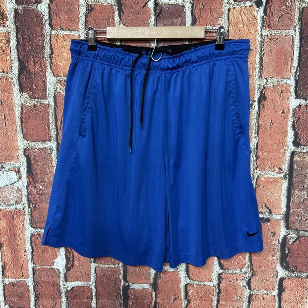 Nike Shorts Mens 2XL Blue Hybrid Training Gym Athleisure 8.5" Inseam 833265